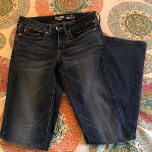 Denizen from Levi’s low-rise boot cut